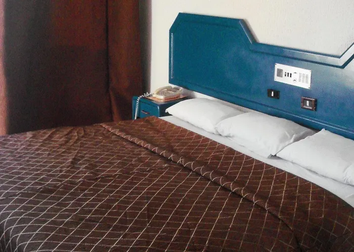 Oasis Hotel Heliopolis القاهرة