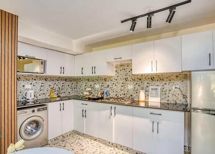 New Cairo Apartment In Front Of Garden 8 Mall