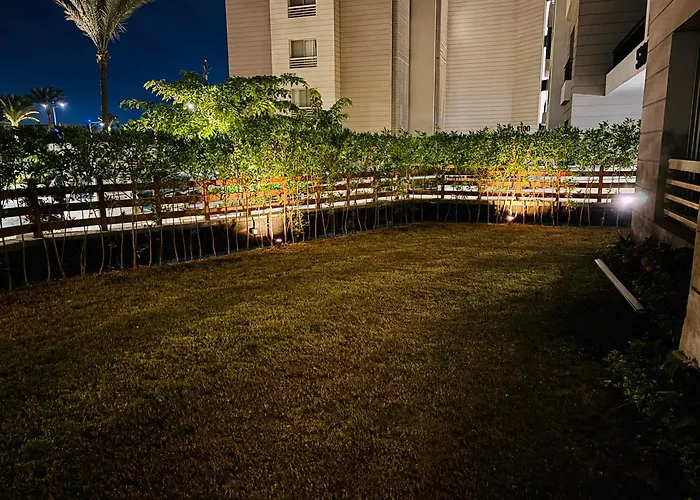 Rich Home 2Br With Garden القاهرة
