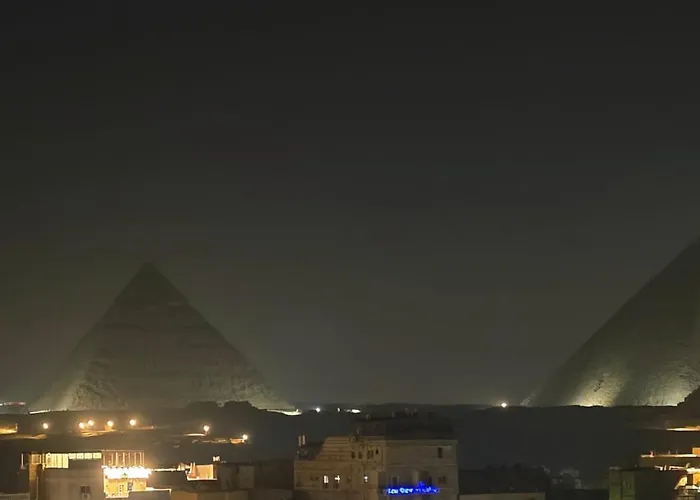 Loay Pyramids View Apartment Cairo