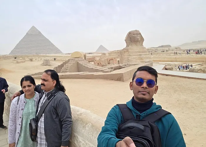 Merit Pyramids View Il Il Cairo