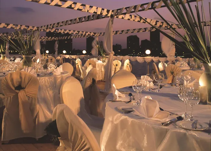Hilton Cairo Grand Nile Hotel