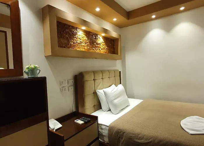 Garden Season Hotel