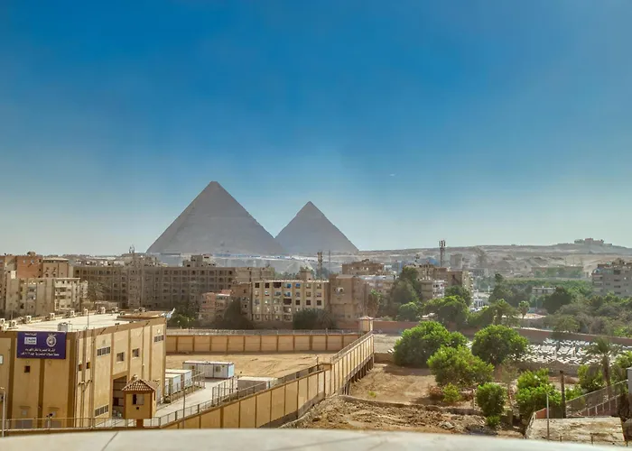 New Top Pyramids Hotel