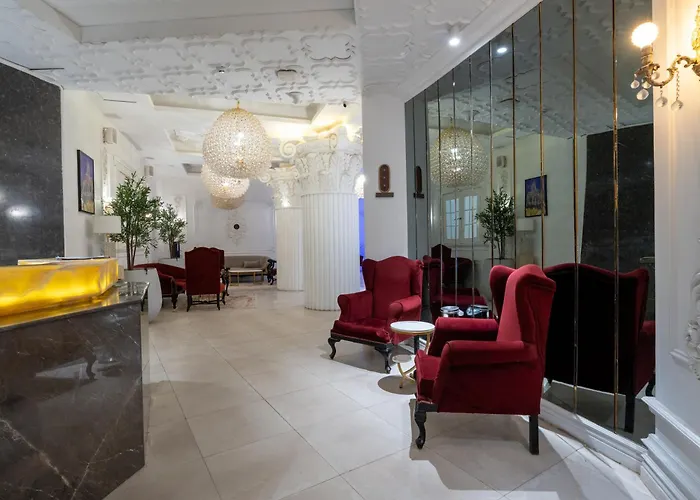 Panorama Ramsis Hotel & Cafe