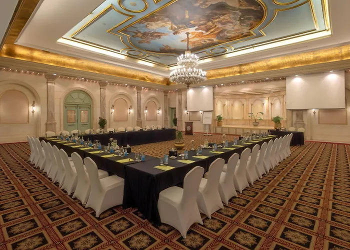 Sonesta Hotel Tower & Casino Cairo